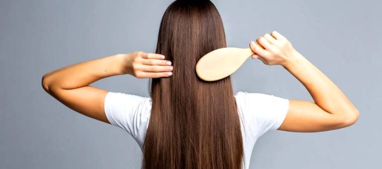 Want thicker, healthier hair? Don't overlook these 5 tips on choosing the right shampoo and adopting healthy habits.