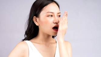 The secret to keeping your breath fresh all day long, and feeling confident in every situation.