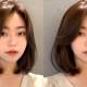 Curled-under hair makes the face look slimmer and noticeably enhances one's beauty.