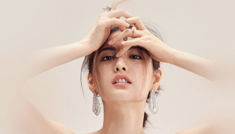 Nana, the world's most beautiful woman, keeps her skin radiant and glowing.
