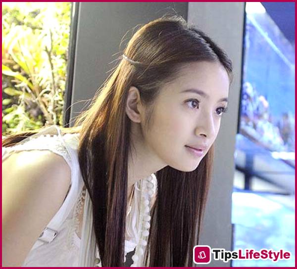 images 6 of The face of 'youthful goddess' Lin Yi Chen is aging too quickly.