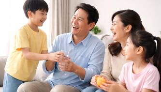 To know if your children will be filial later in life, just look at these 5 signs from an early age.