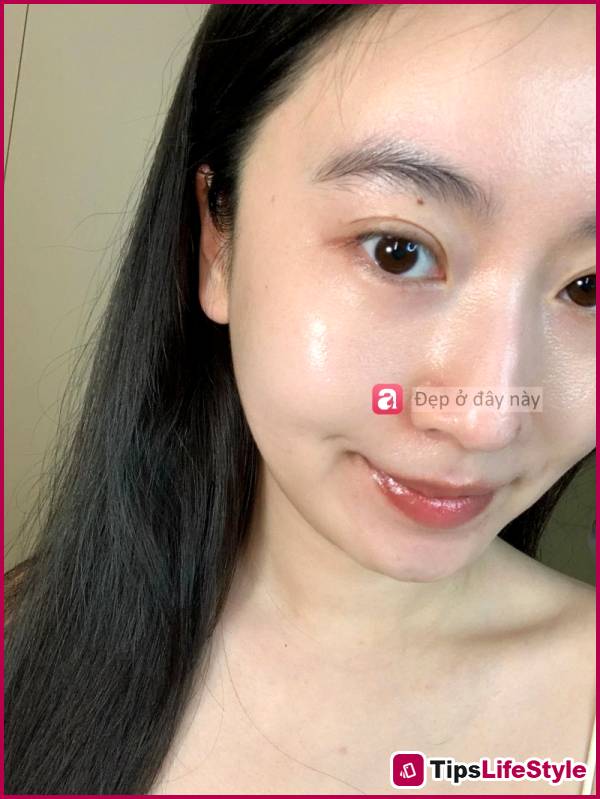 images 4 of Having beautiful skin at 34 doesn't depend on expensive cosmetics, but on these 3 habits.