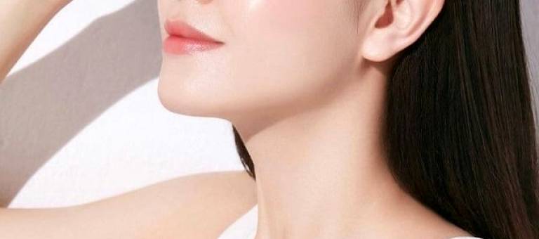 5 habits to keep your skin plump and hydrated in the summer: Prevent dehydration and retain moisture effectively.