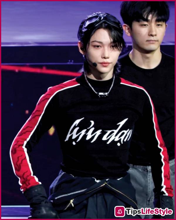 images 10 of Justin Bieber's GRENADE-themed outfit at Coachella 2026 makes Vietnamese fans proud.