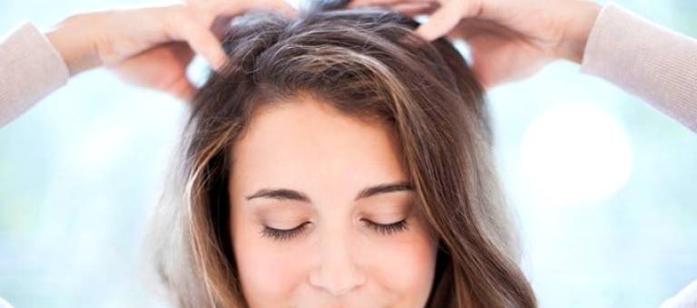 5 ingredients in shampoo that can cause dry, brittle hair and an irritated scalp.
