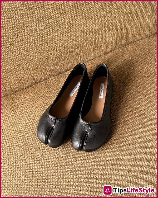 images 13 of Love Tabi shoes but your budget says 'no'? Here are some affordable options that even Margiela would be wary of.