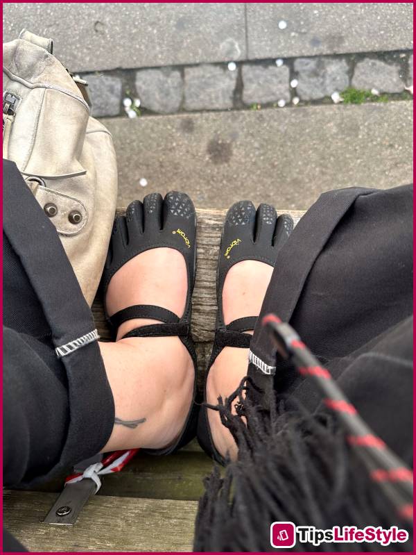 images 8 of Love Tabi shoes but your budget says 'no'? Here are some affordable options that even Margiela would be wary of.