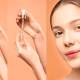 7 mistakes when using vitamin C serum that prevent your skin from improving as desired.