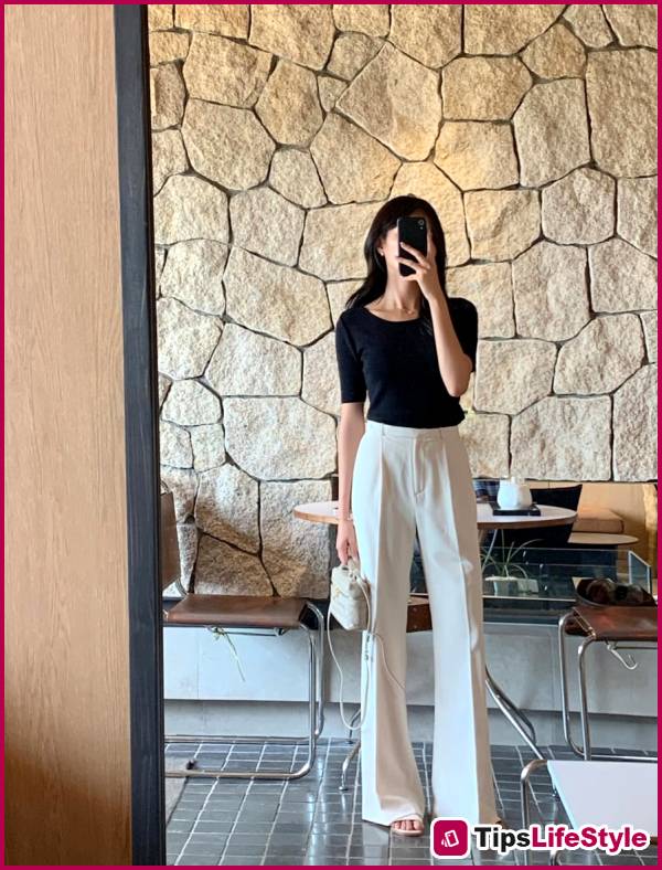images 2 of 5 outfit ideas for a cool and elegant summer office look.