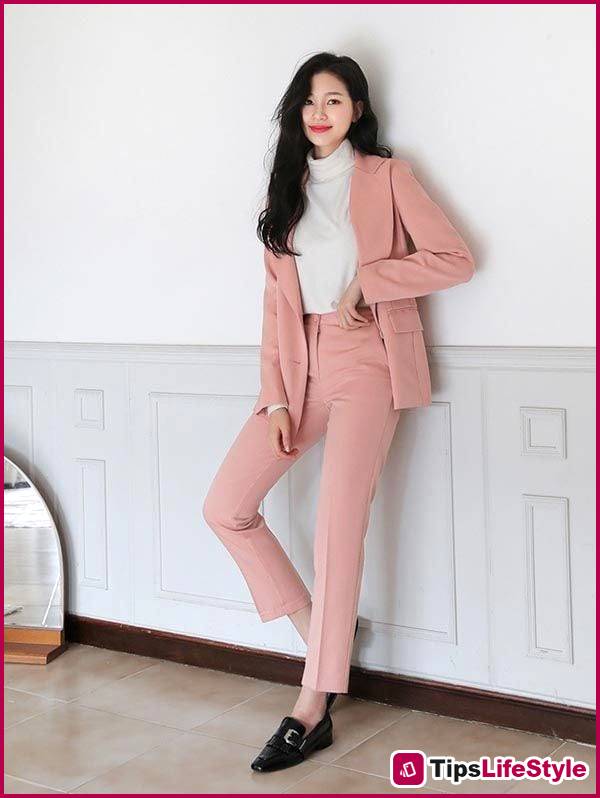 images 2 of Pink isn't as 'girly' as you think: Fashion tips for grown-up women.