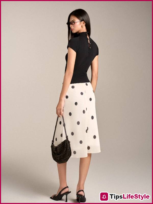 images 10 of Polka dot dresses are back in style for summer 2026: This time they're even easier to wear and more flattering than you think!