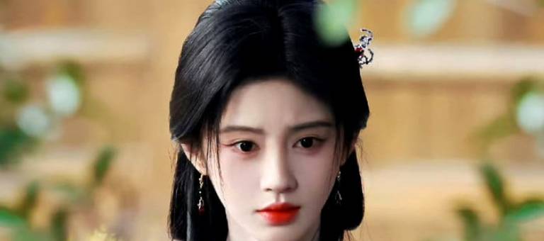 'A beauty like no other in 4000 years' maintains flawless white skin and a slender figure thanks to a simple family secret.