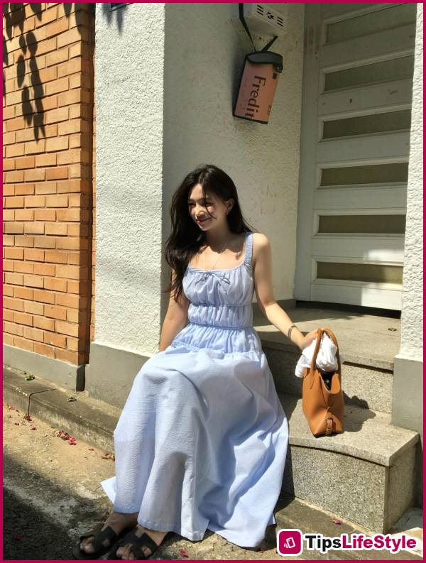 images 7 of 5 super lightweight and breezy dress styles you absolutely must have this summer.