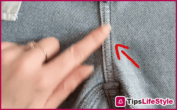 images 1 of No need to try them on, here's a trick to tell the difference between genuine and fake jeans just by looking at them!