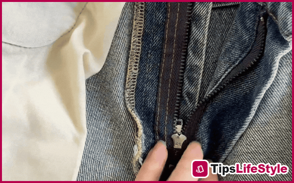 images 7 of No need to try them on, here's a trick to tell the difference between genuine and fake jeans just by looking at them!