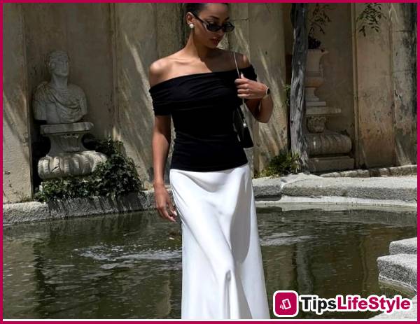 images 3 of 4 ways to style off-the-shoulder tops beautifully to make you shine.