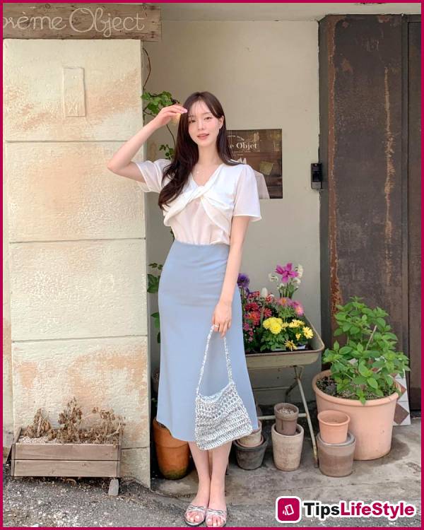 images 1 of 4 ways to style a skirt for your trip: Effortless, versatile, and always attractive.
