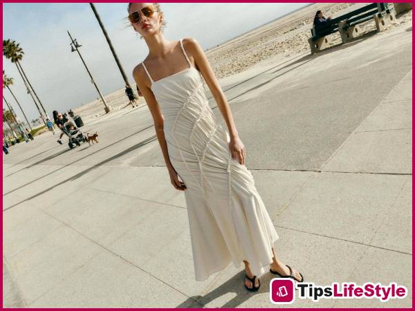 images 10 of Why is a white dress always a top choice for the beach?