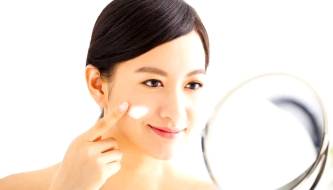 Secrets to maintaining smooth skin at 35: Nourish from the inside out and keep your skincare routine simple.