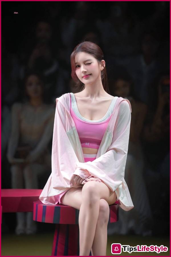 images 1 of Zhao Lusi returns to her peak of beauty.